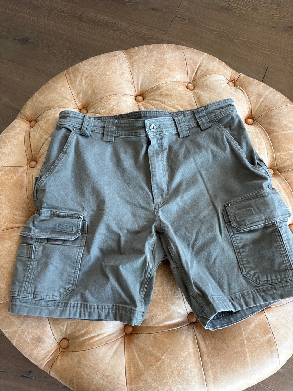Duluth Trading Men's Cargo Shorts - Green 38